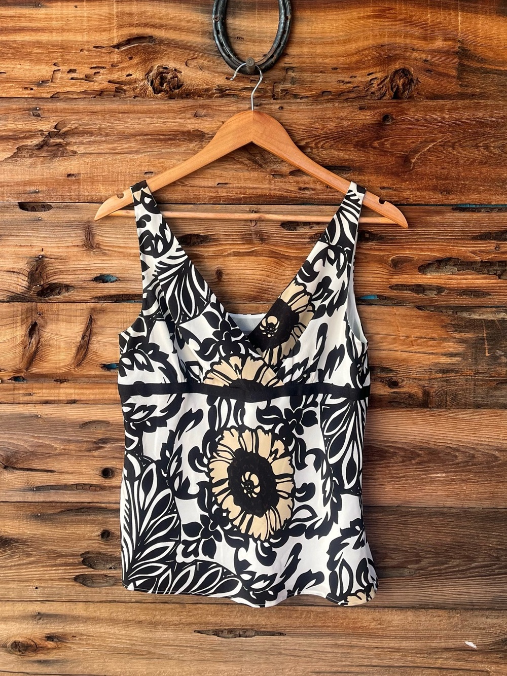 ANN TAYLOR | 100% Silk Vintage Y2K Black & Cream Floral V-Neck Tank 4